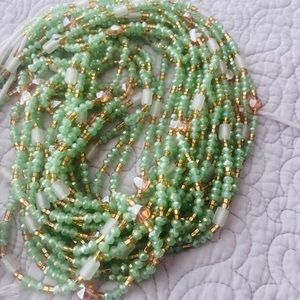 Waist beads TIE ON. Minty green heart crystals
